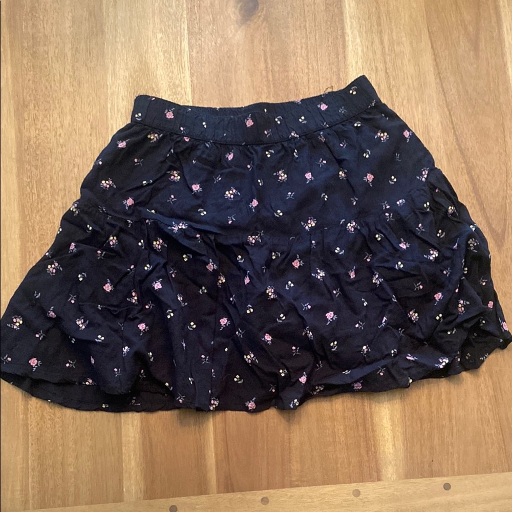 Black Abercrombie Kids Black Flora Mini Skirt/Skort - 13/14